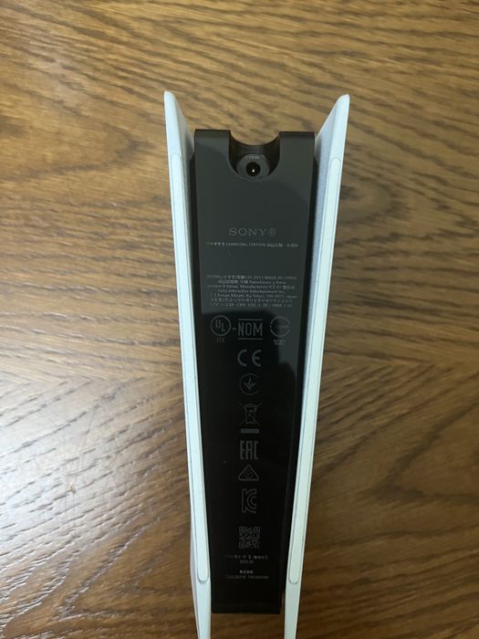 Зарядная станция PS5