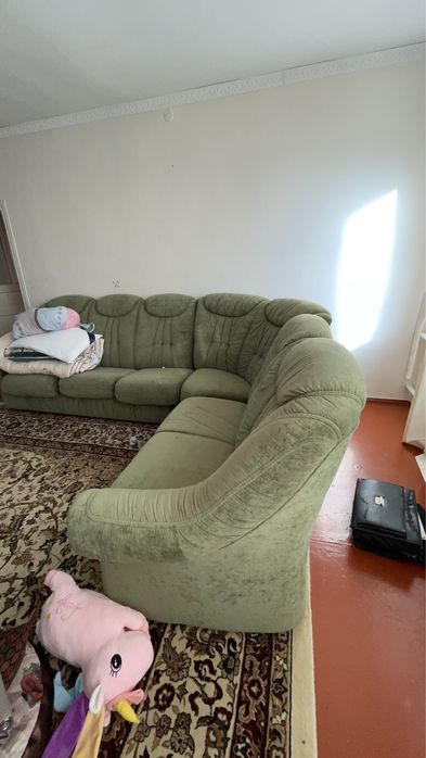 Срочно продам Беларуский диван