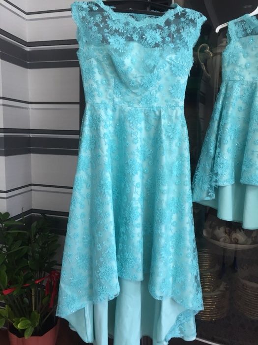 Нарядные кружевные платья Мама и дочери