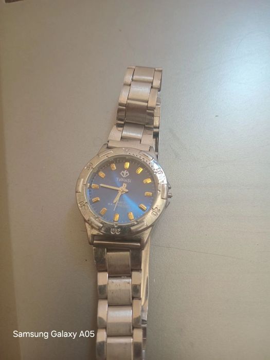 Soatla sotiladi ili barter kelishamiza rabochiy