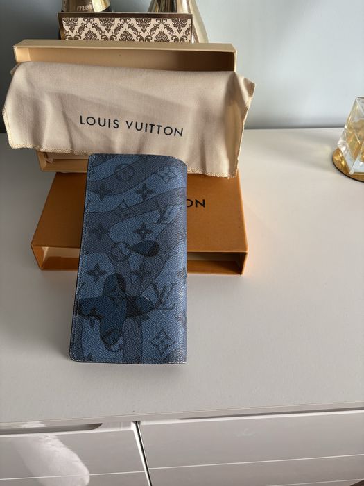 Портмоне Louis Vuitton – тъмносин монограм, като ново