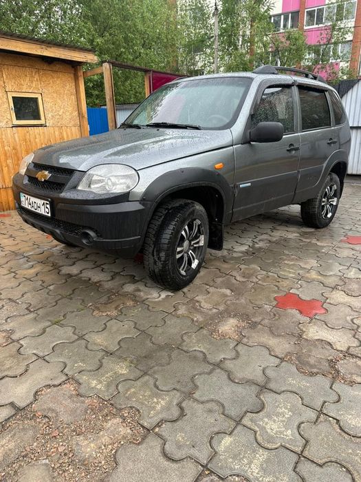 Продам ниву шевроле