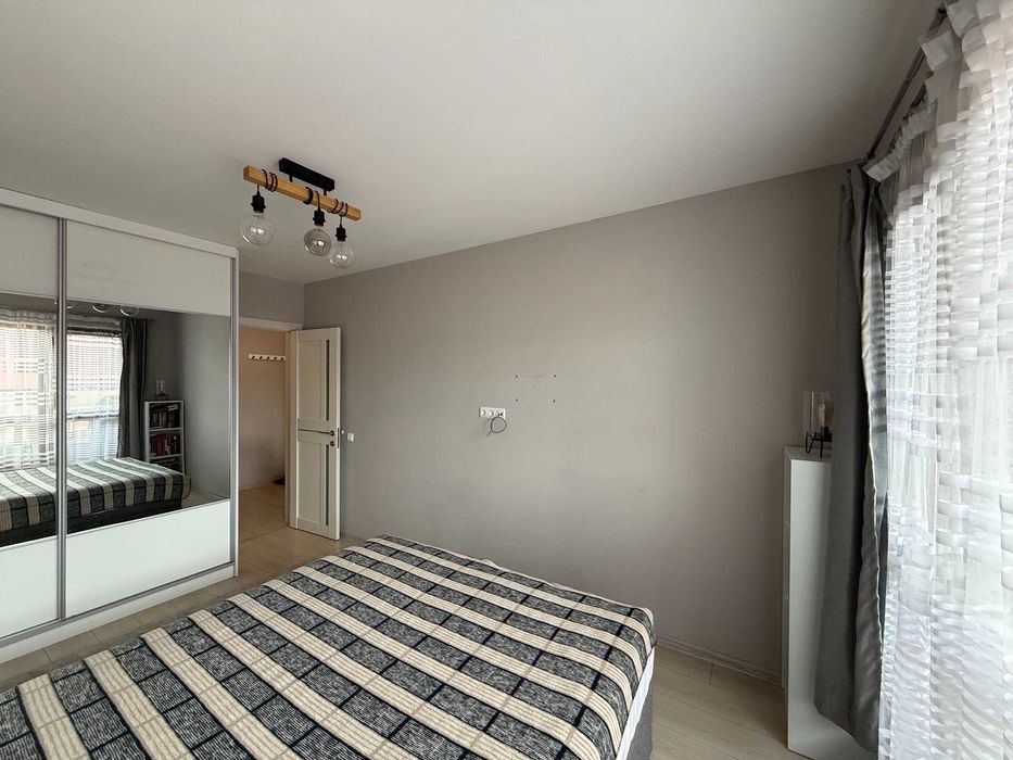 Собственик - Напълно обзаведен двустаен апартамен