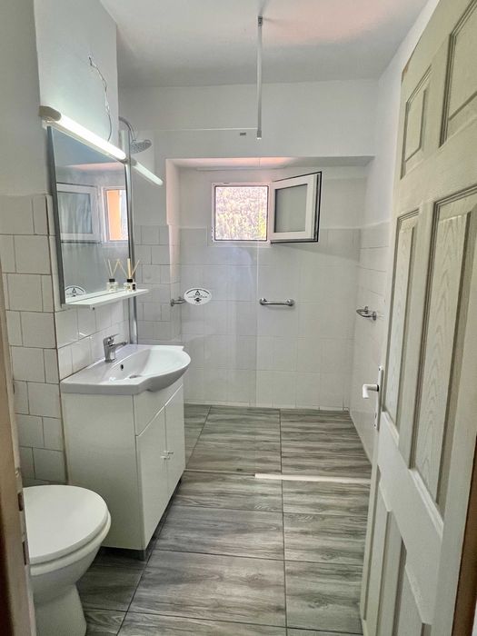 Apartament 3 camere decomandat, 91 mp – ultracentral Reșița Sud