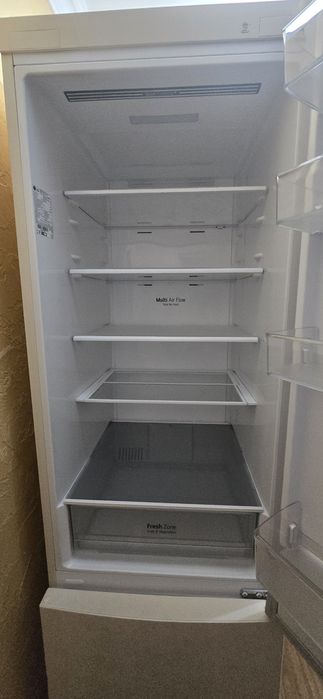 Продаю Холодильник