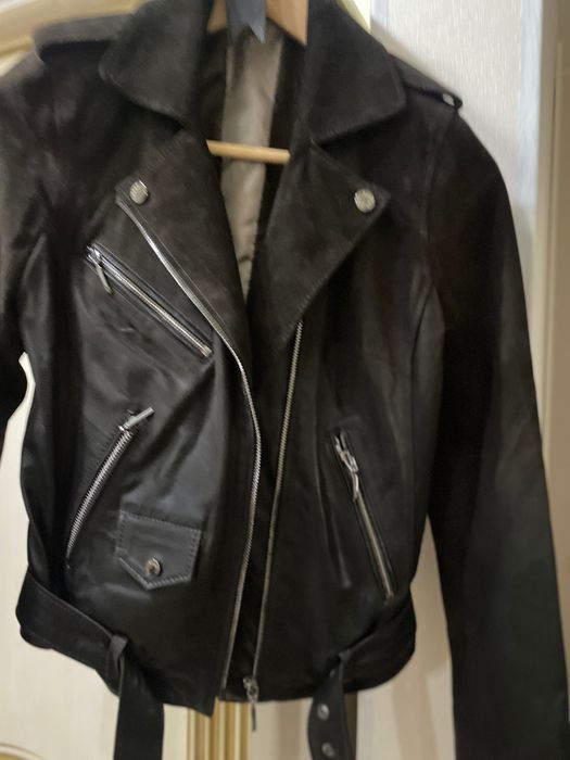 Куртки ,Ветровки ,Жилетки со скидкой