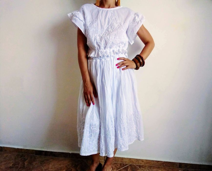 Дамски рокли ръчна изработка