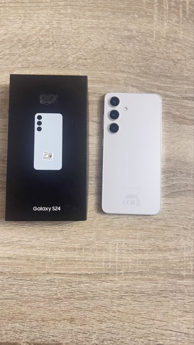 Продавам Samsung galaxy s24
