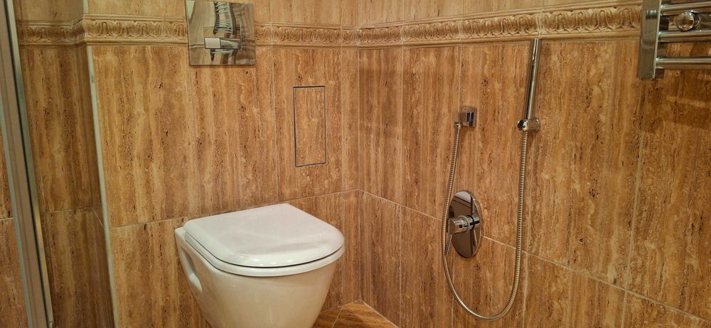 Продава се Двустаен апартамент в к.к. Св.Св. Константин и Елена - 70 кв.м за 2786 €/кв.м - Снимка #18