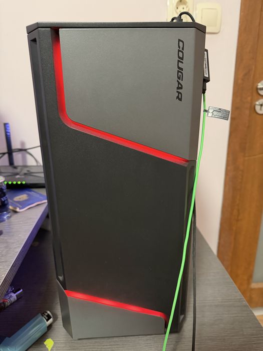 Геймърски настолен компютър