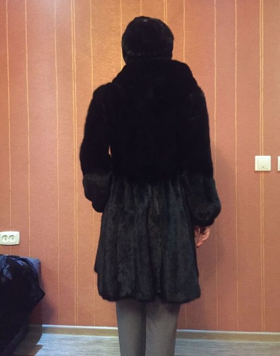 Продам норковую  шубу