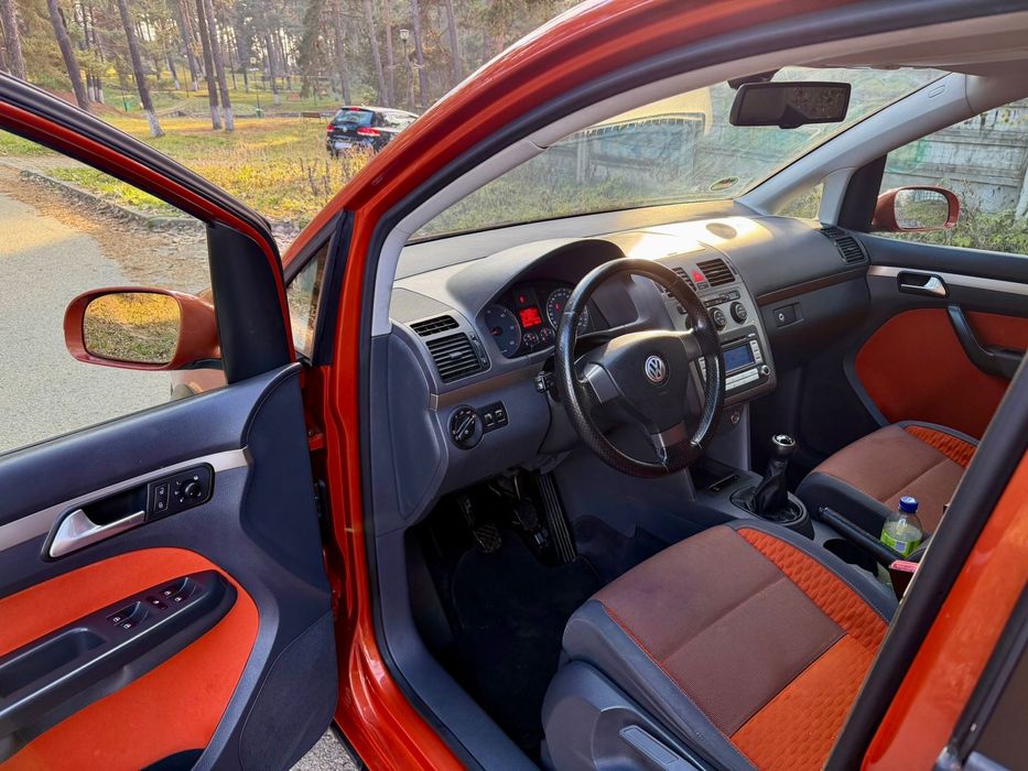 Volkswagen Touran Cross 2008 facelift highline