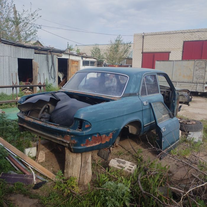 Продам запчасти б/у на Газель Волгу