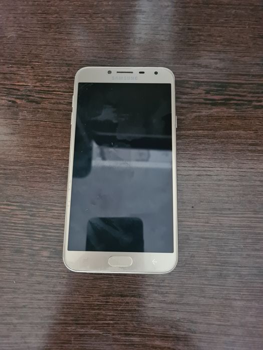 Продам Самсунг J4