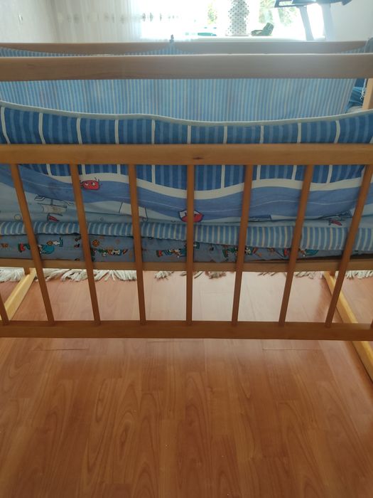 Продам детскую кровать