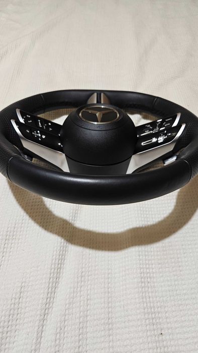 Оригинален Mercedes волан AMG-Line с бег W206 W223 W213 W214 W167 и др