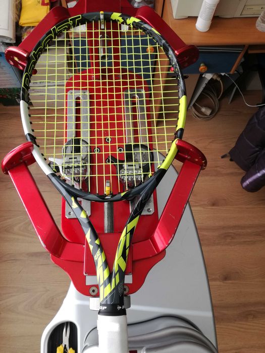 Наплитане на тенис ракети Пловдив