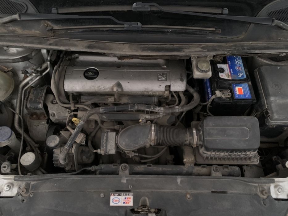 НА ЧАСТИ! Peugeot 307 2.0i 136 кс. RFN Пежо хечбек