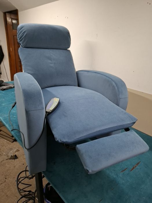 Recliner cu masaj