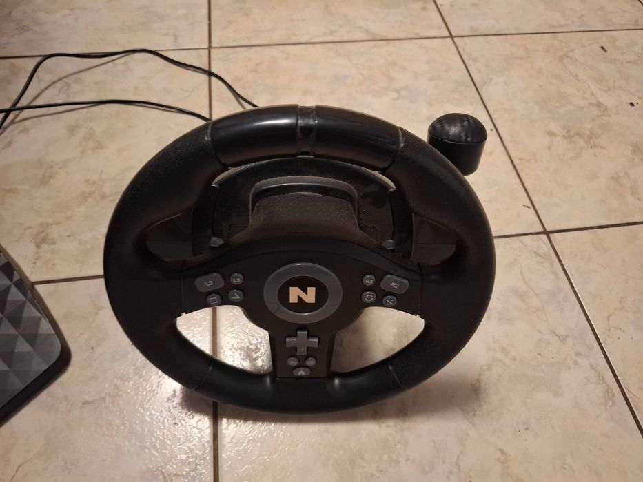 Volan gameing 180°