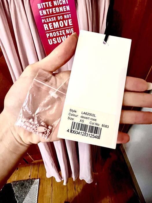 НОВА!!! Маркова рокля Laona