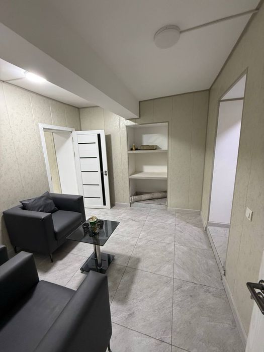 Аренда под офис Лабзак С мебелью 500$ 43м2, 2 комната