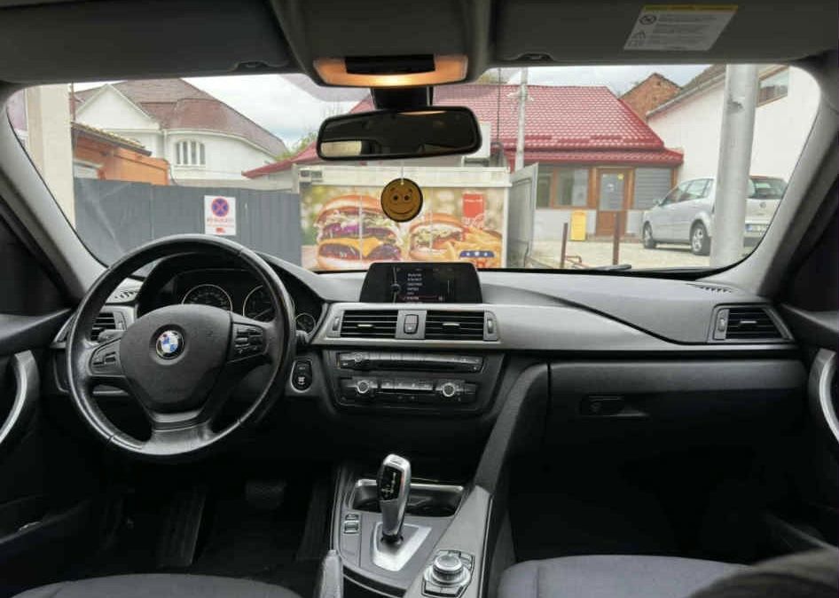 BMW 3 Series 2013 — imagine 4