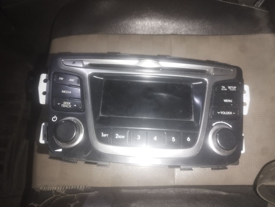 Акцент Соларис магнитола