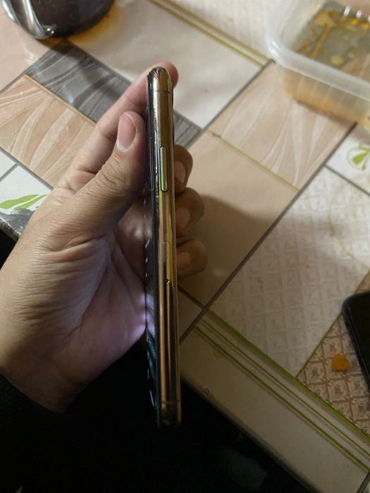 Iphone 11 pro 64gb 68%