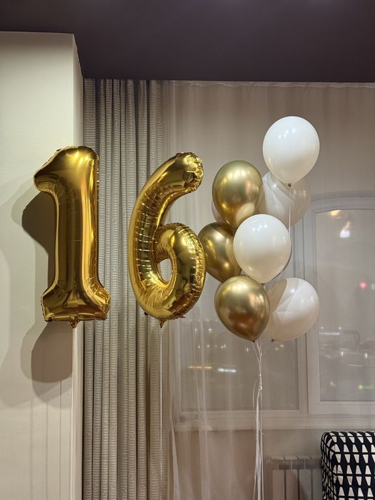 Праздничные гелиевые шары 16 лет