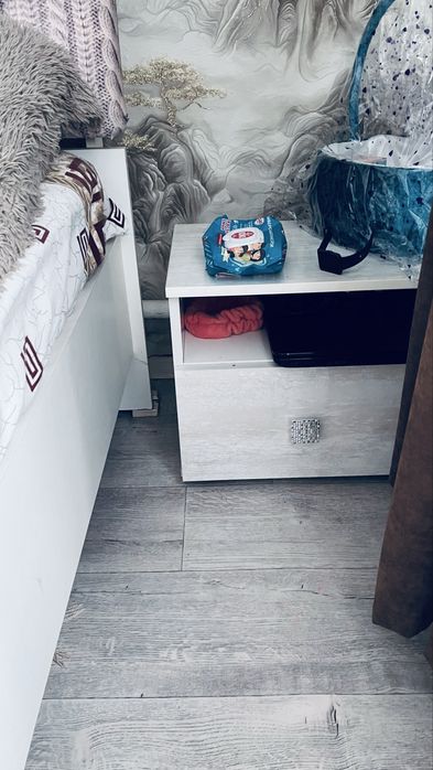 Продам спальный гарнитур