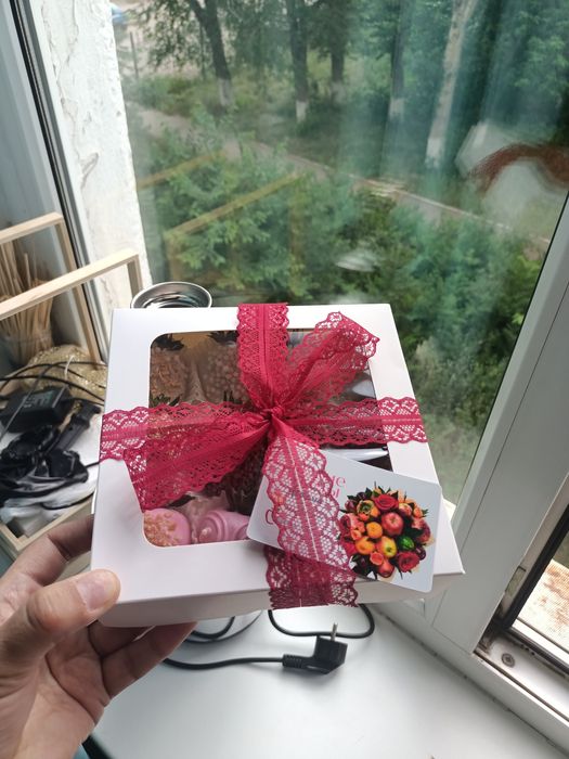 Клубника в шоколаде Астана