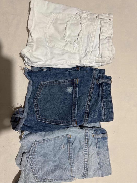 Къси панталонки С