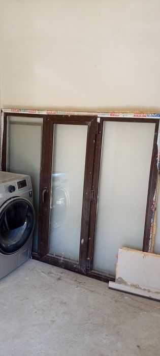 окно продаётся хорошая фирма