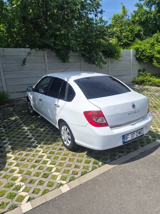 Vând Renault clio