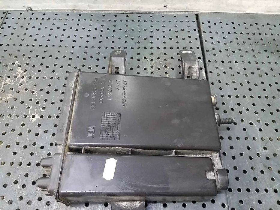 Carcasa filtru carbon 1.2 b fiat 500 312 46801183 st37521