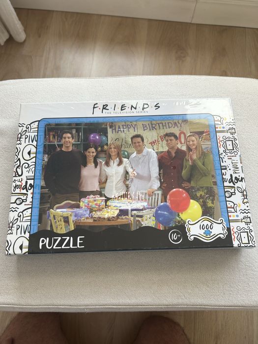 Пъзел 1000 части, Приятели - Рожден ден - Friends