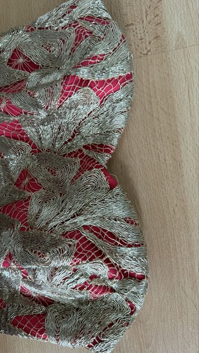 Официална рокля