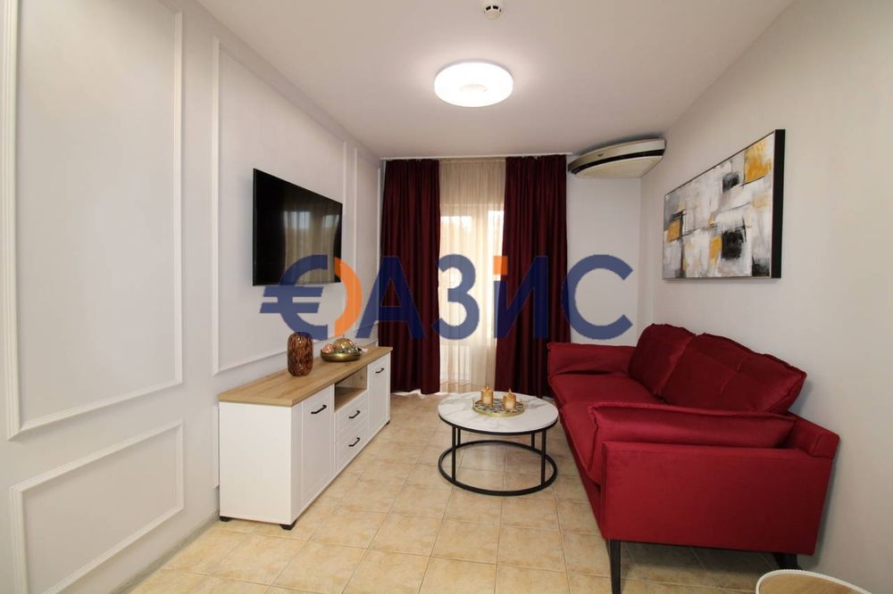 Продава се Тристаен апартамент в Свети Влас - 66 кв.м за 734 €/кв.м - Снимка #3