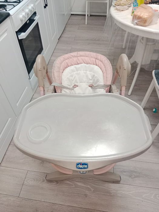 Продам стульчик для кормления