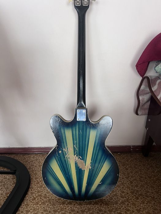 Arfeus Бас гитара