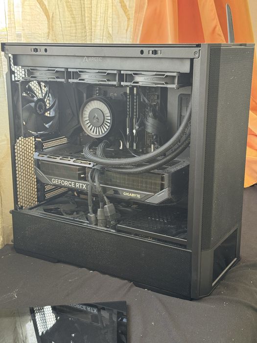 Vând kit AMD cu 64gb ram DDR4 sau PC Rtx 5080