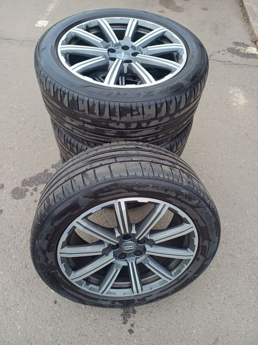 Jante originale Audi Q7 cu anvelope de vara 285 45 R20