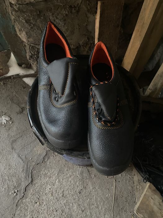 Продам                   обувь