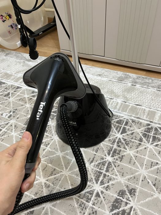 Отпариватель Tefal IT2461E0 черный