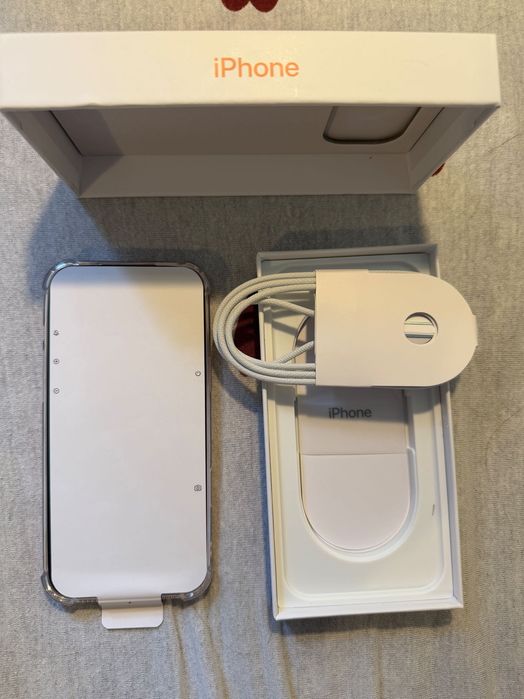 Нов Iphone 17 Pro Max