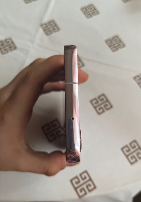 Samsung Galaxy S23 256GB – отличен, много запазен