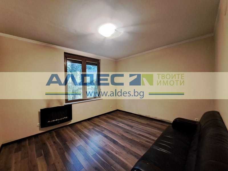 Отдава се под наем къща в Лозенец до пл. Журналист!