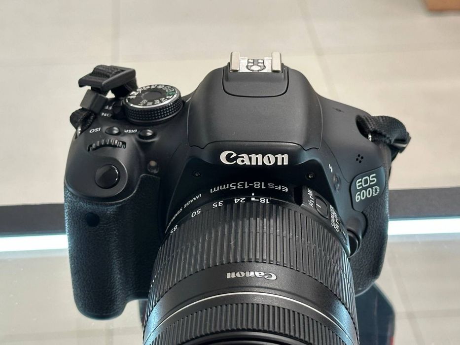 Canon EOS | 600D