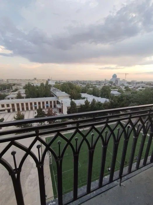 2х комнатная квартира себзор ориентир (гафур гулом метро рядом )